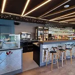 Crede Hotel 2*