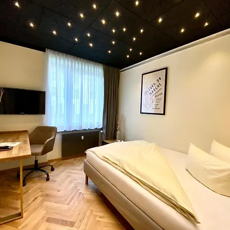 Crede 2* Kassel